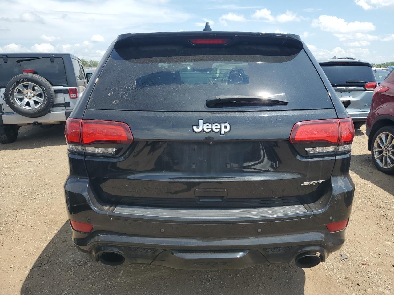 2015 Jeep Grand Cherokee Srt-8 VIN: 1C4RJFDJ8FC665147 Lot: 64304605