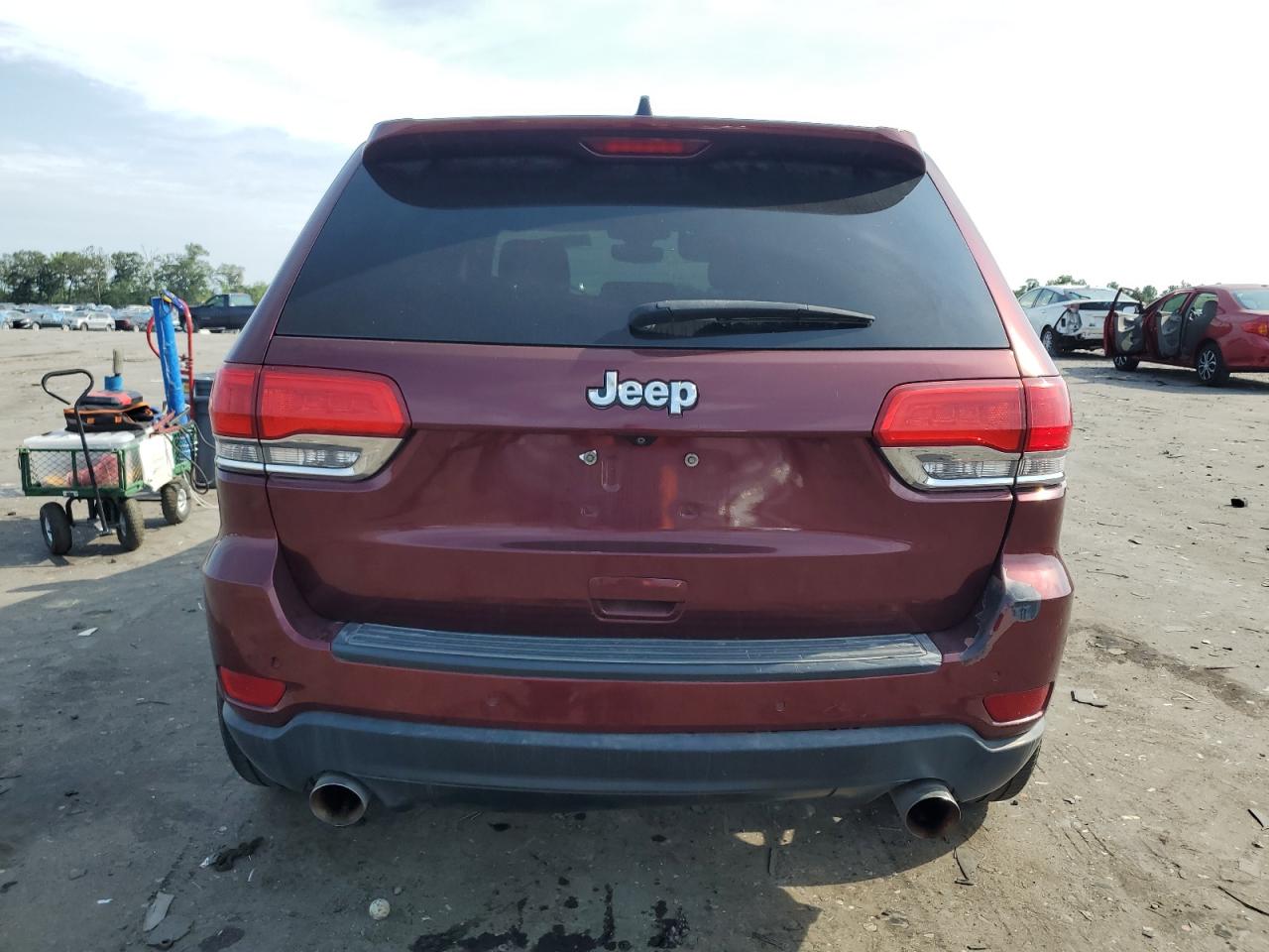 2017 Jeep Grand Cherokee Laredo VIN: 1C4RJEAG4HC965368 Lot: 64205275