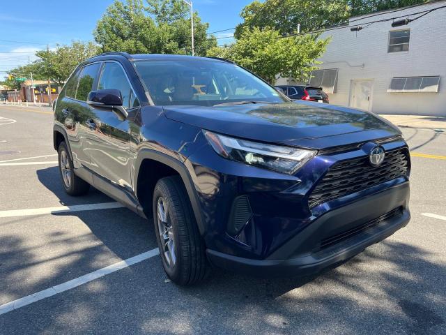  TOYOTA RAV4 2023 Granatowy