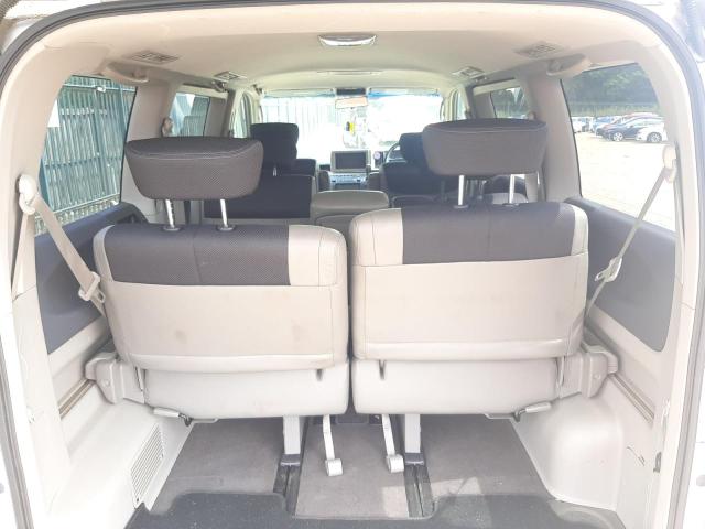 2003 NISSAN ELGRAND