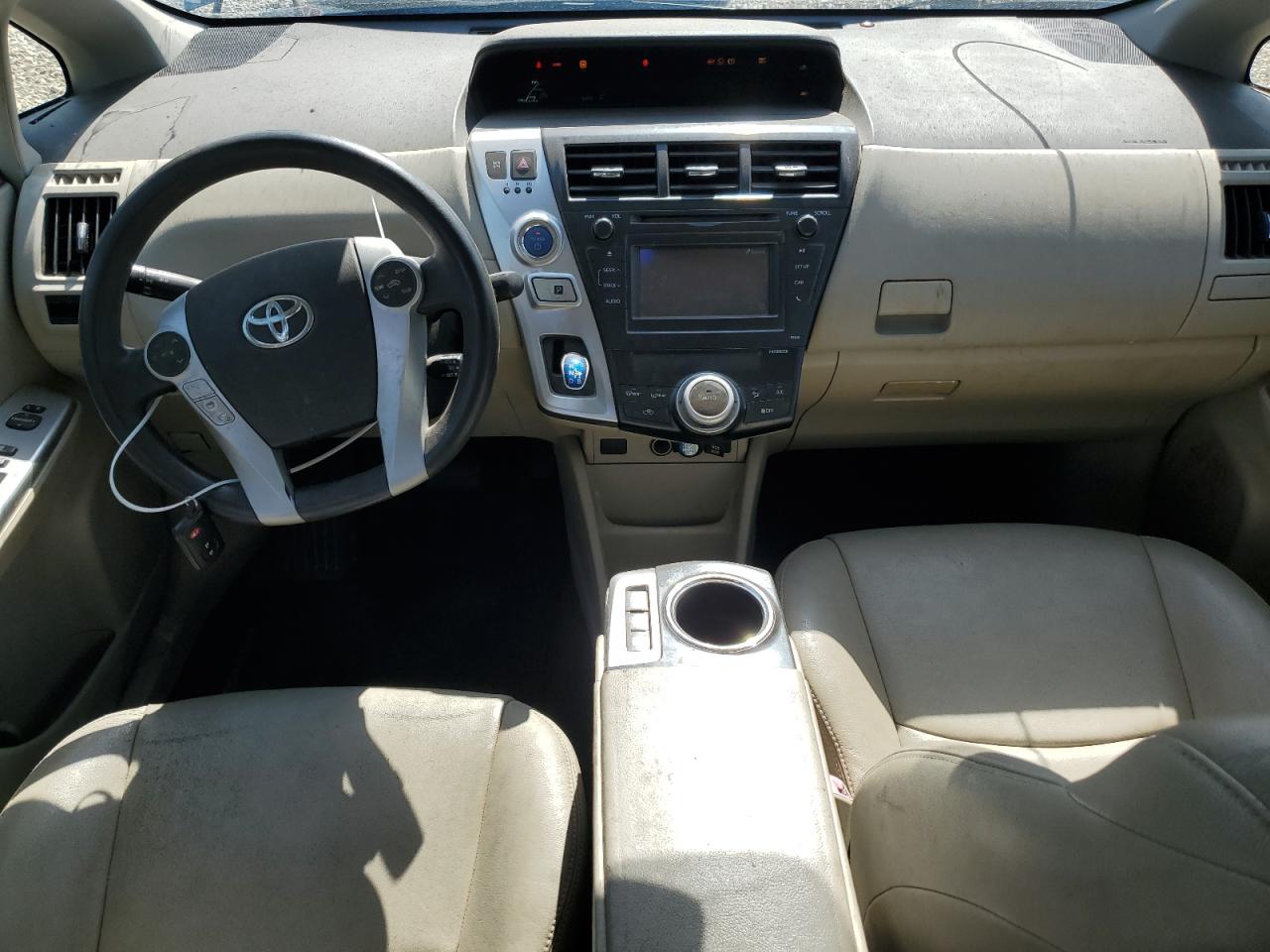 2014 Toyota Prius V VIN: JTDZN3EU8E3305239 Lot: 64490755