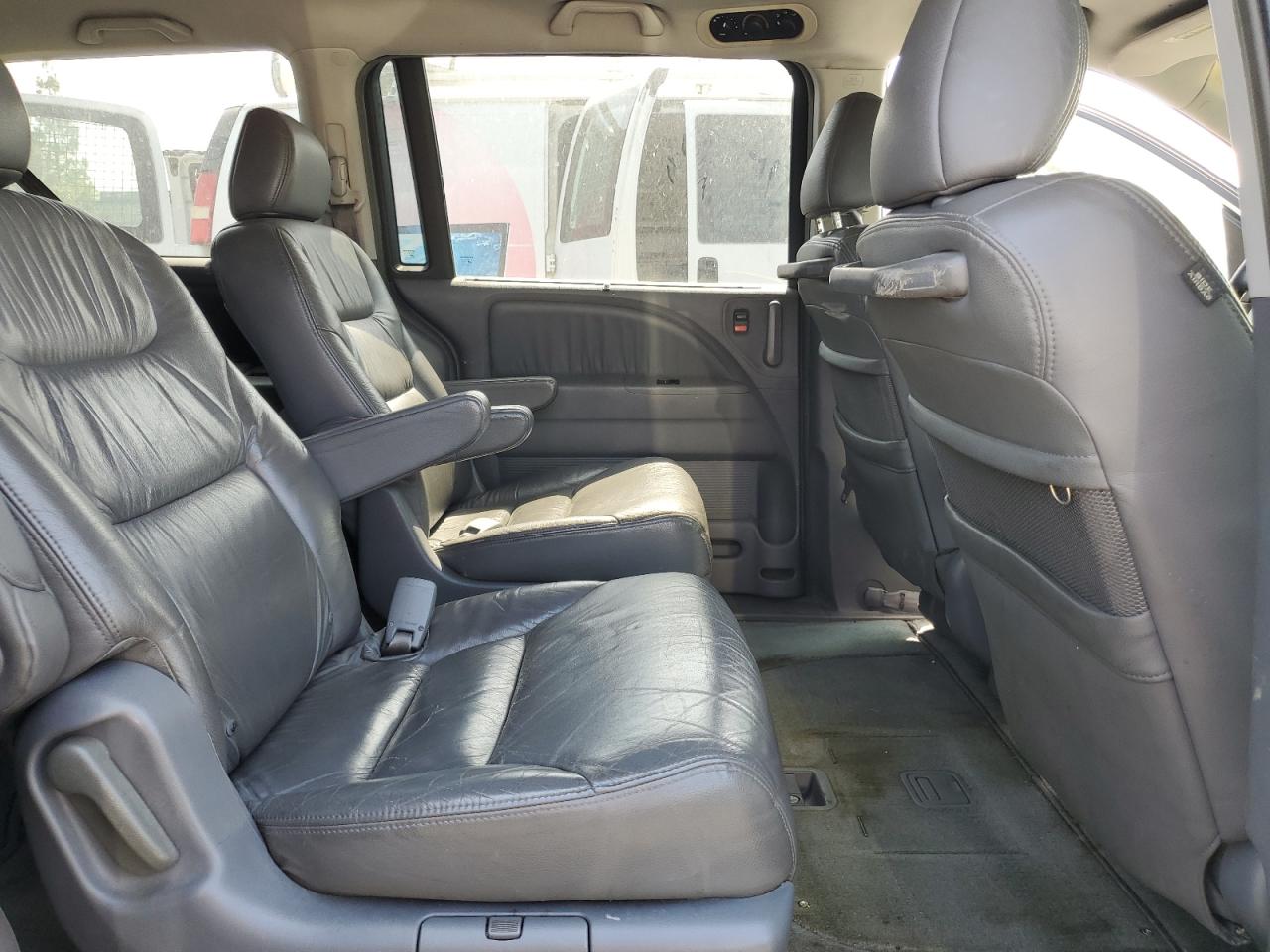 2005 Honda Odyssey Exl VIN: 5FNRL38635B062204 Lot: 65599565
