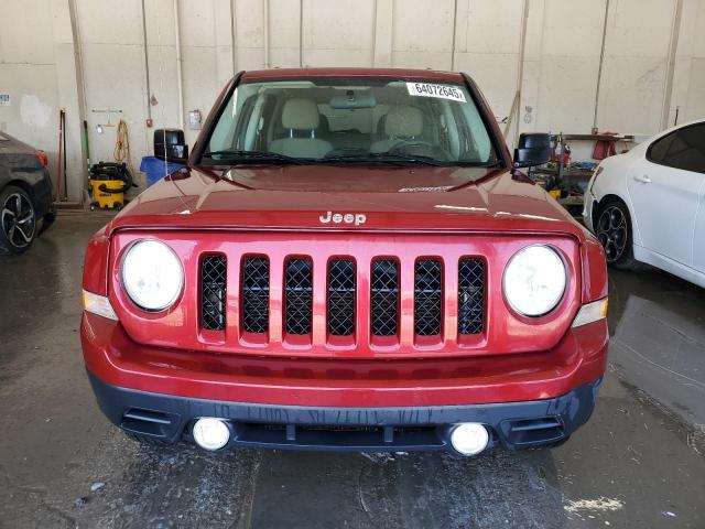  JEEP PATRIOT 2014 Czerwony