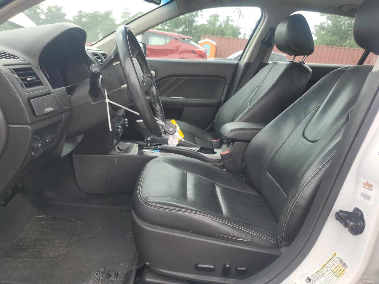 2011 Ford Fusion Sport VIN: 3FAHP0KC6BR218295 Lot: 64799645