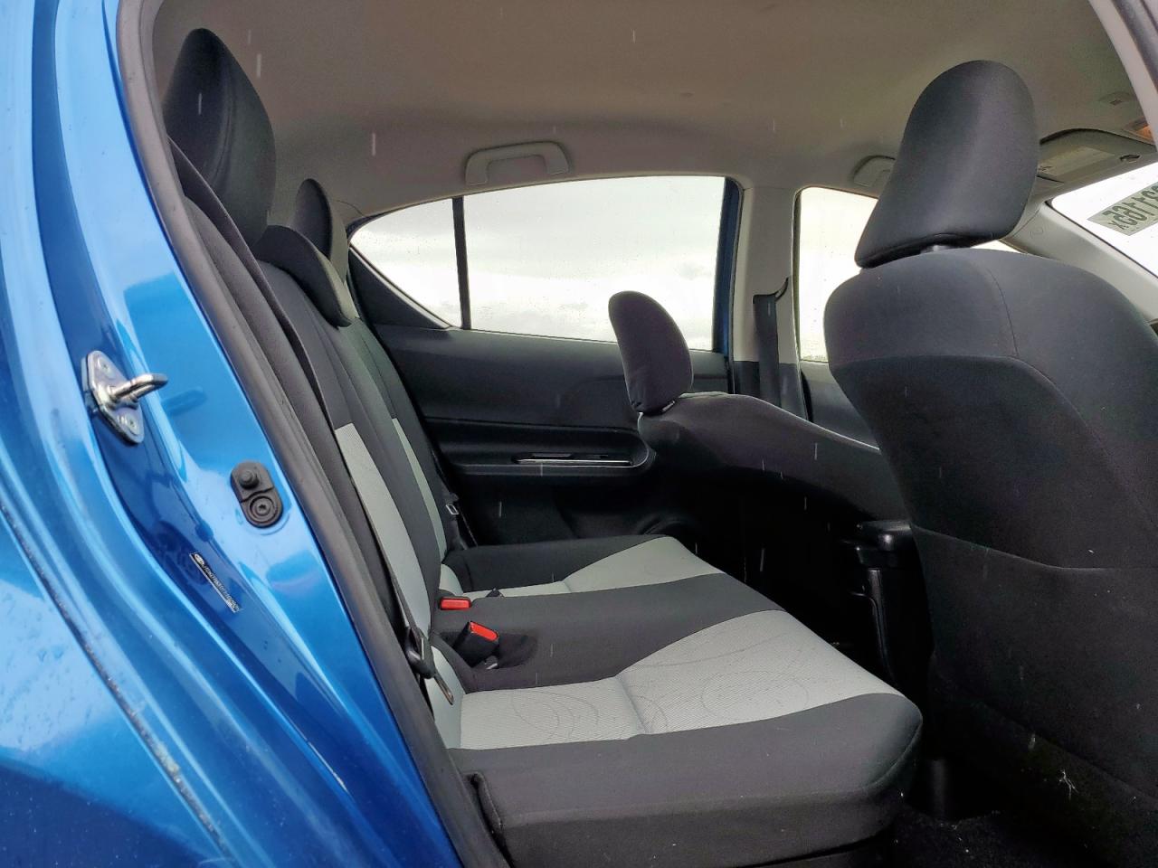 2015 Toyota Prius C VIN: JTDKDTB31F1102805 Lot: 63231165