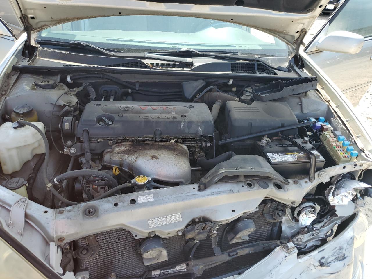 2004 Toyota Camry Le VIN: 4T1BE32K64U827408 Lot: 65544835