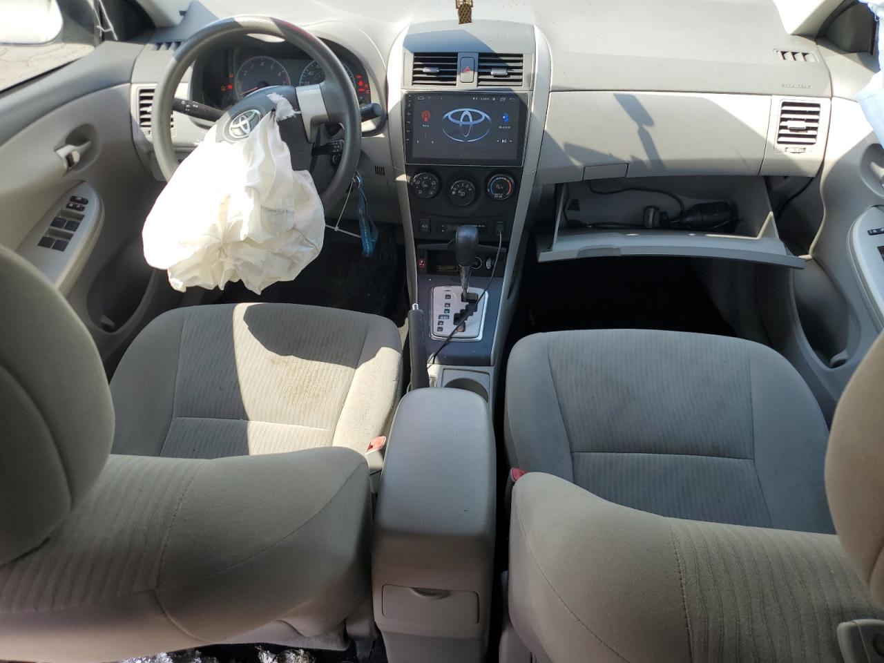 2010 Toyota Corolla Base VIN: 2T1BU4EE0AC522529 Lot: 63693595