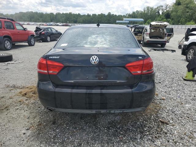 Sedans VOLKSWAGEN PASSAT 2014 Czarny