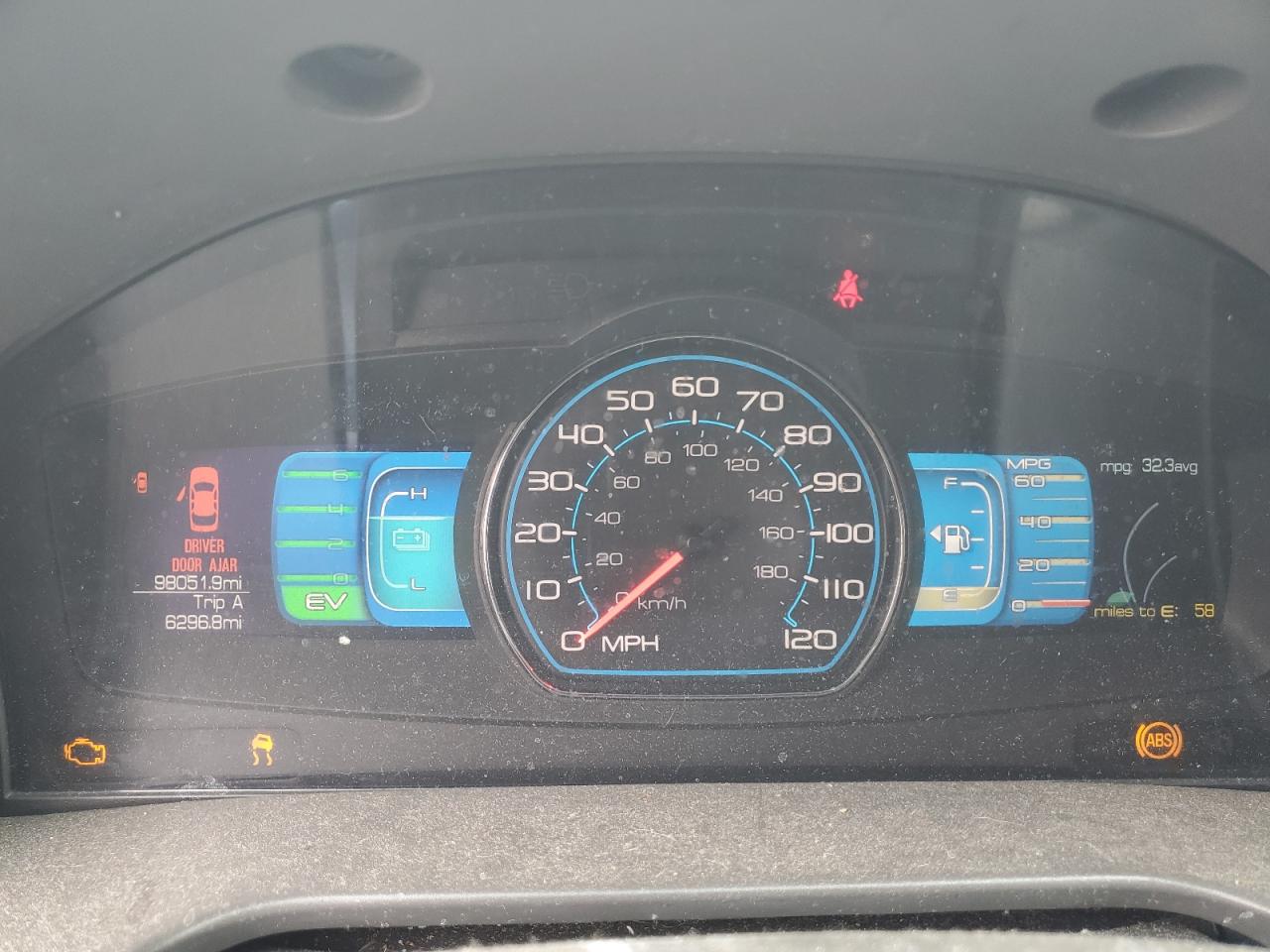 2010 Ford Fusion Hybrid VIN: 3FADP0L31AR418898 Lot: 64618605