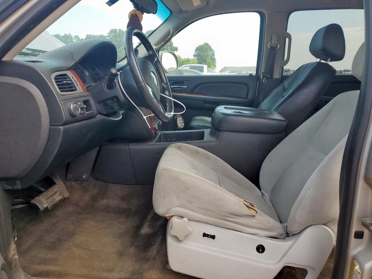 2009 Chevrolet Suburban C1500 Lt VIN: 1GNFC26J09R236287 Lot: 65419355