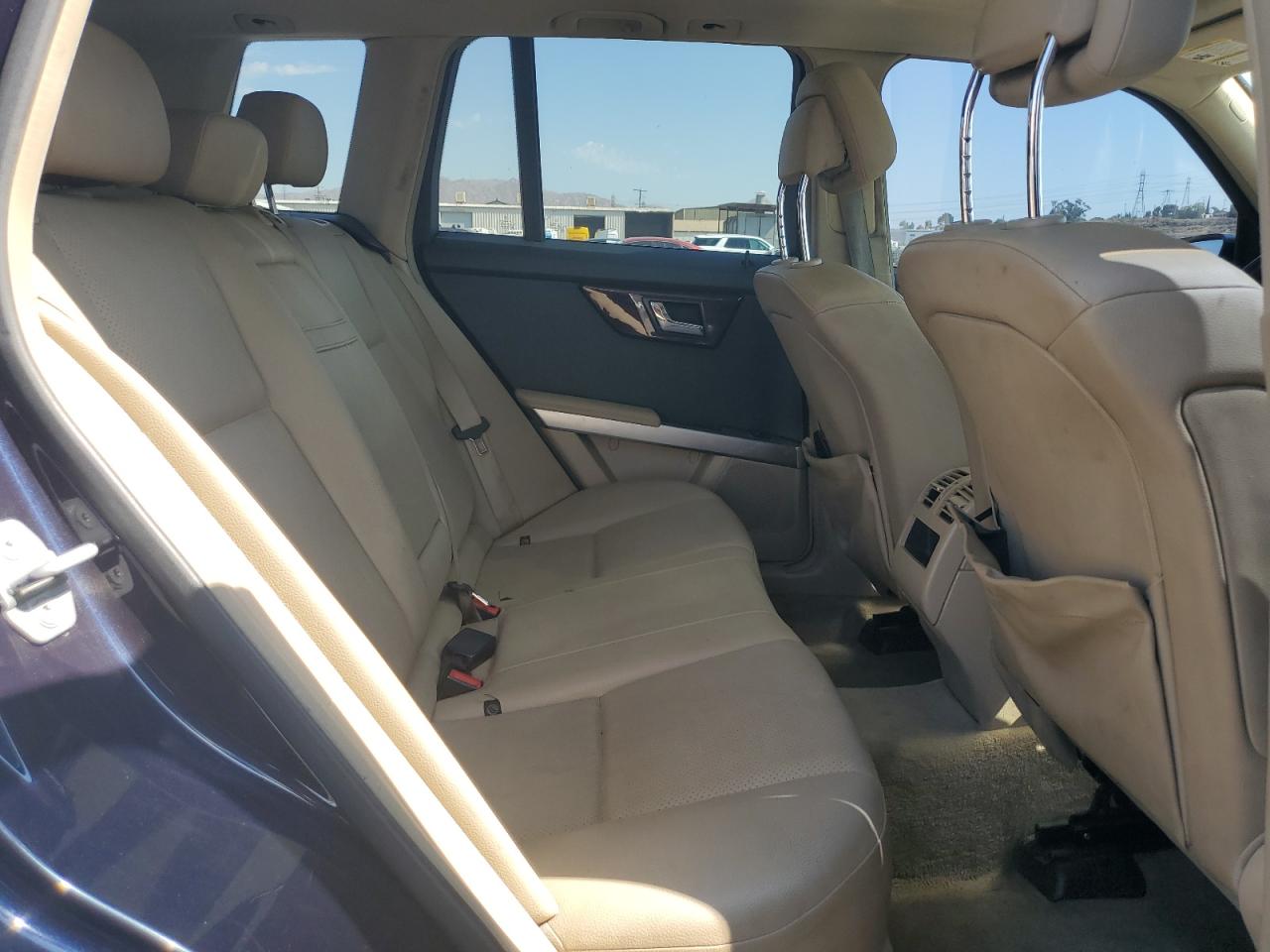 2010 Mercedes-Benz Glk 350 VIN: WDCGG5GBXAF423210 Lot: 63338255