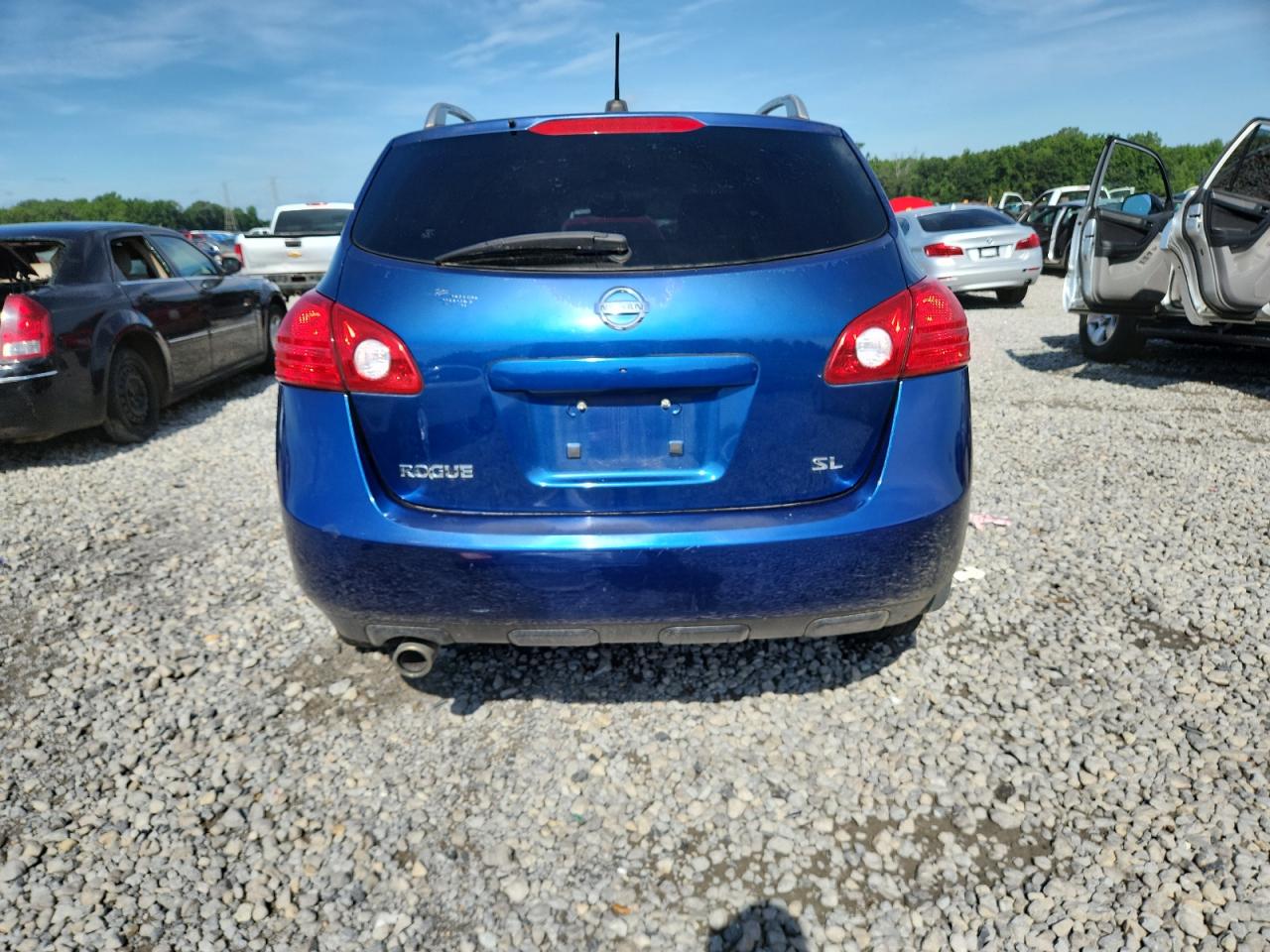 2009 Nissan Rogue S VIN: JN8AS58T99W045673 Lot: 65138475