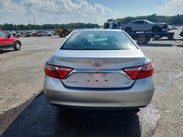  TOYOTA CAMRY 2016 Silver