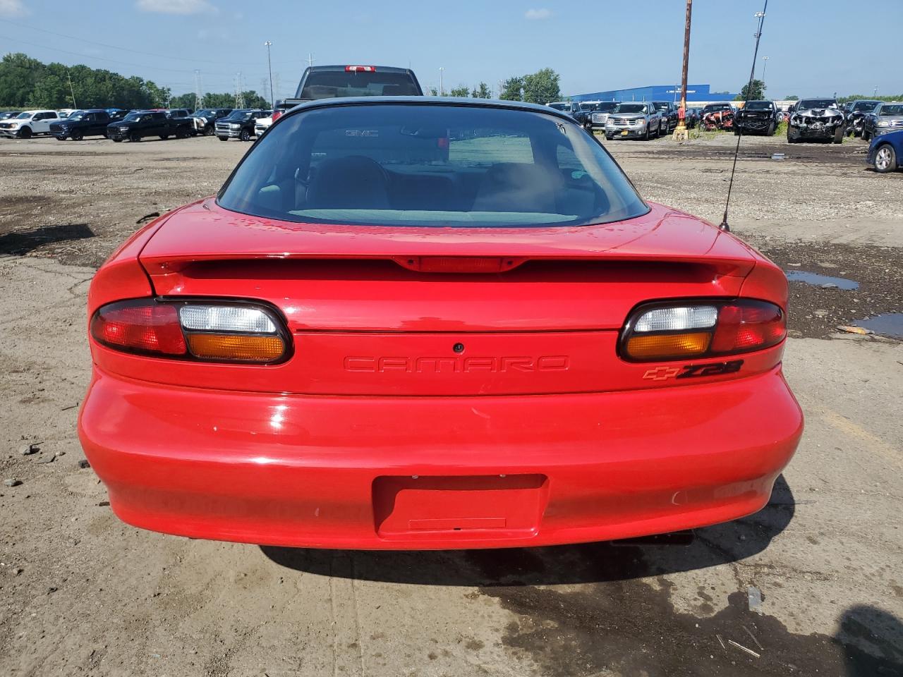1997 Chevrolet Camaro Z28 VIN: 2G1FP22P7V2149466 Lot: 64100345