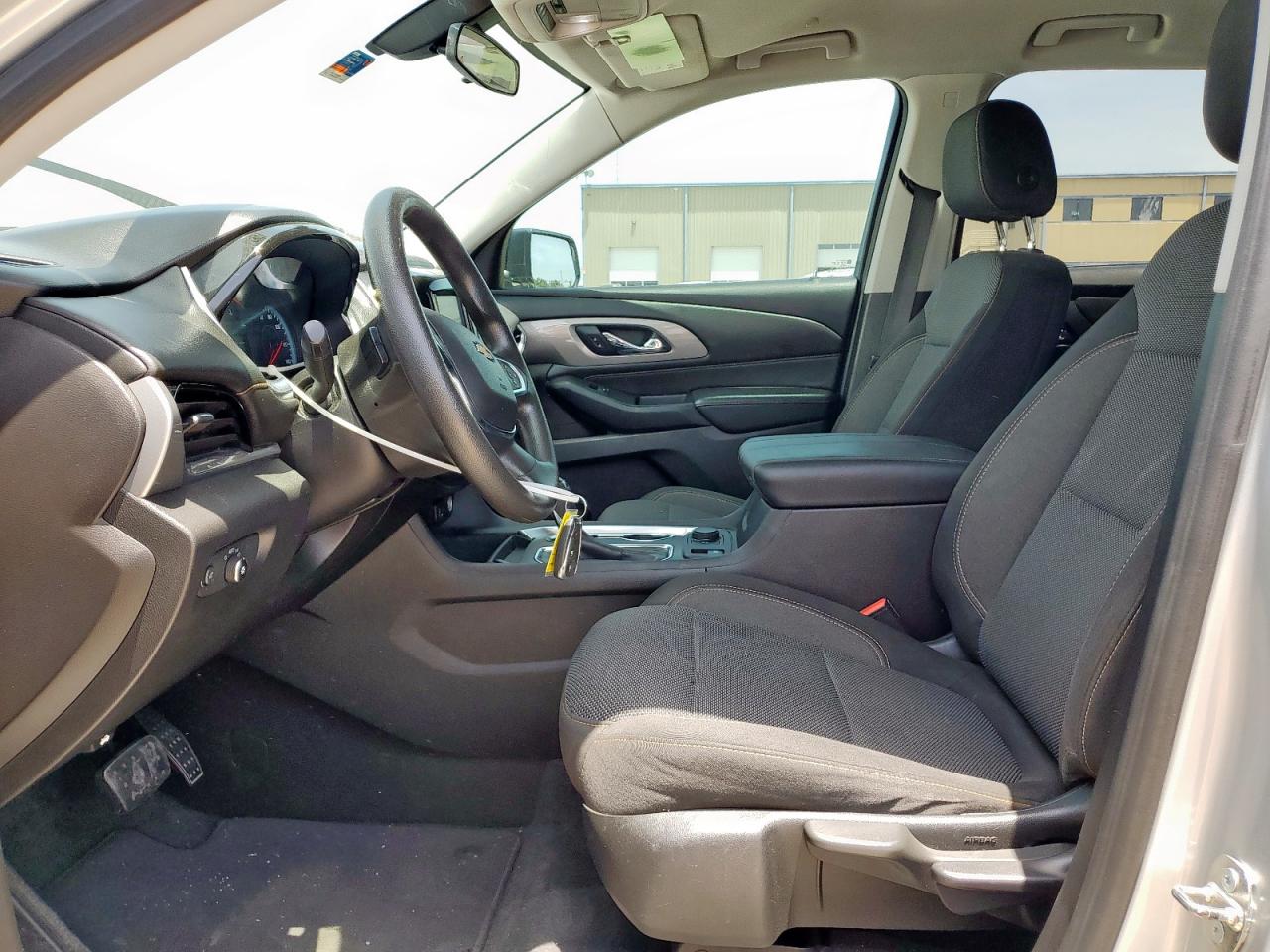 2018 Chevrolet Traverse Ls VIN: 1GNERFKWXJJ106197 Lot: 63582155
