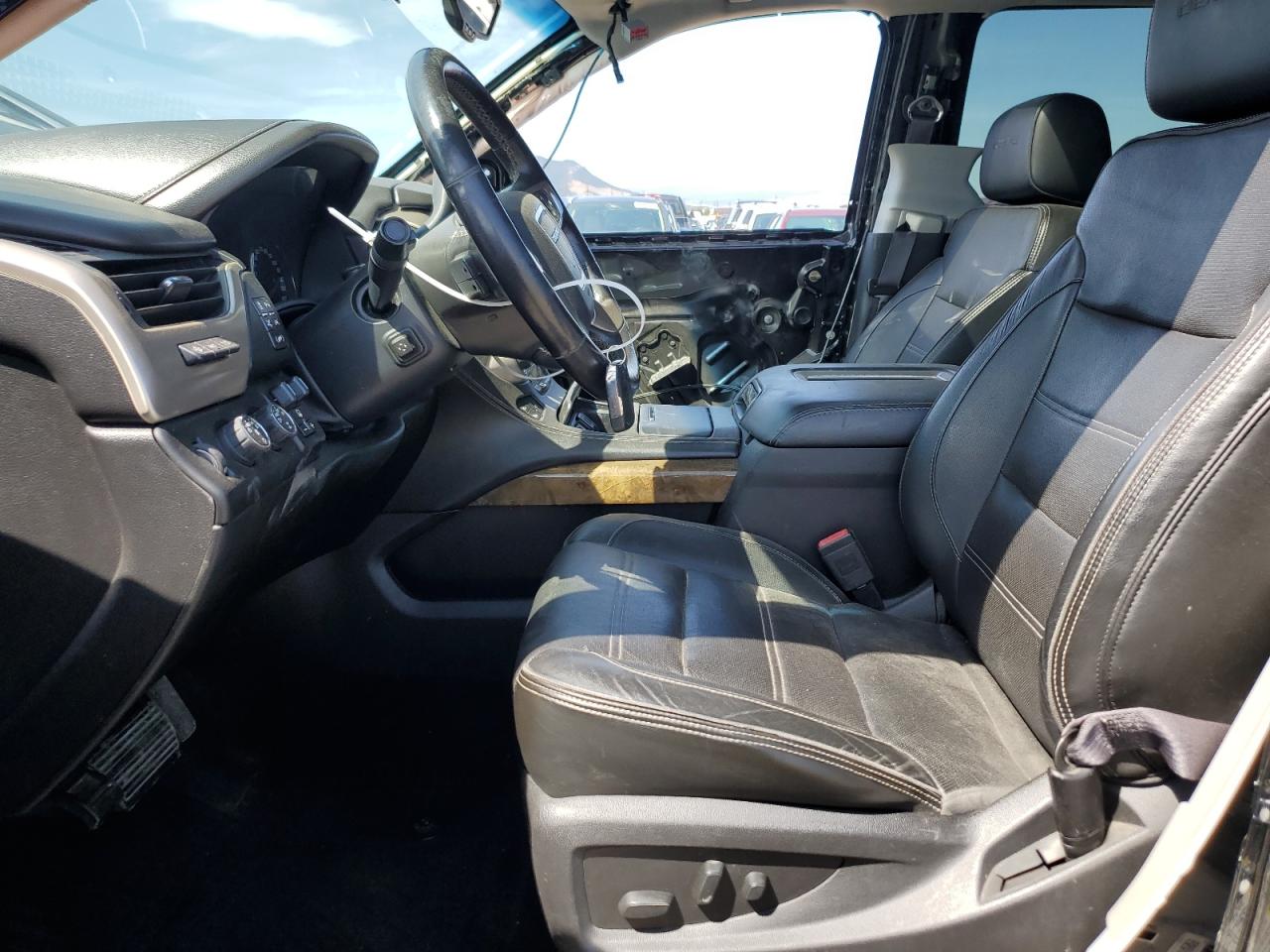 2016 GMC Yukon Xl Denali VIN: 1GKS2HKJ7GR418184 Lot: 66278465