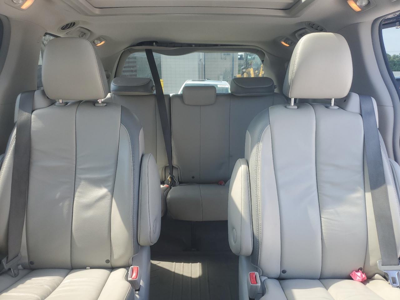 2014 Toyota Sienna Xle VIN: 5TDDK3DC3ES082361 Lot: 64257095