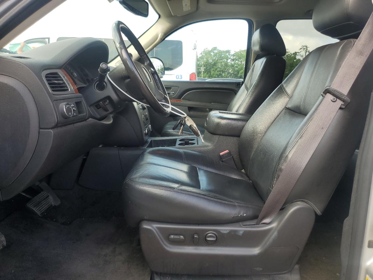2012 GMC Yukon Xl C1500 Slt VIN: 1GKS1KE01CR135020 Lot: 64613715