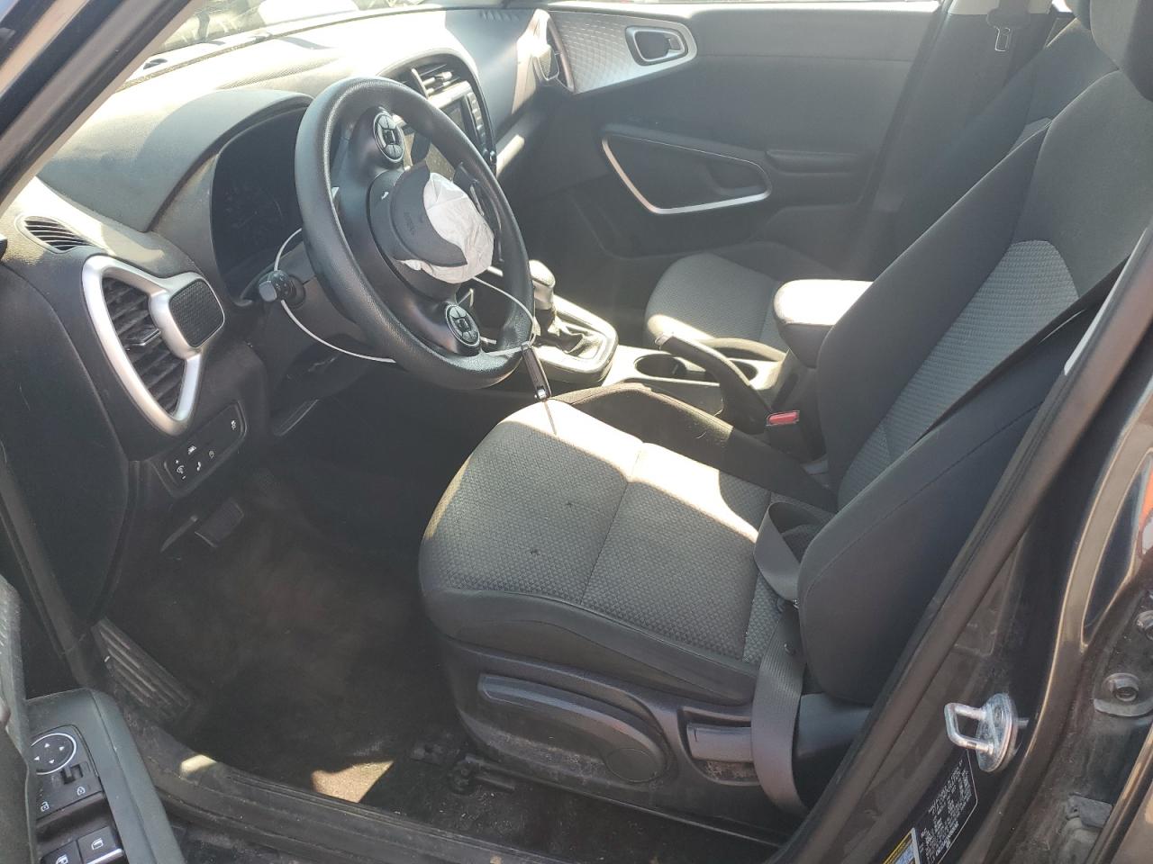 2022 Kia Soul Lx VIN: KNDJ23AU5N7809381 Lot: 65216315