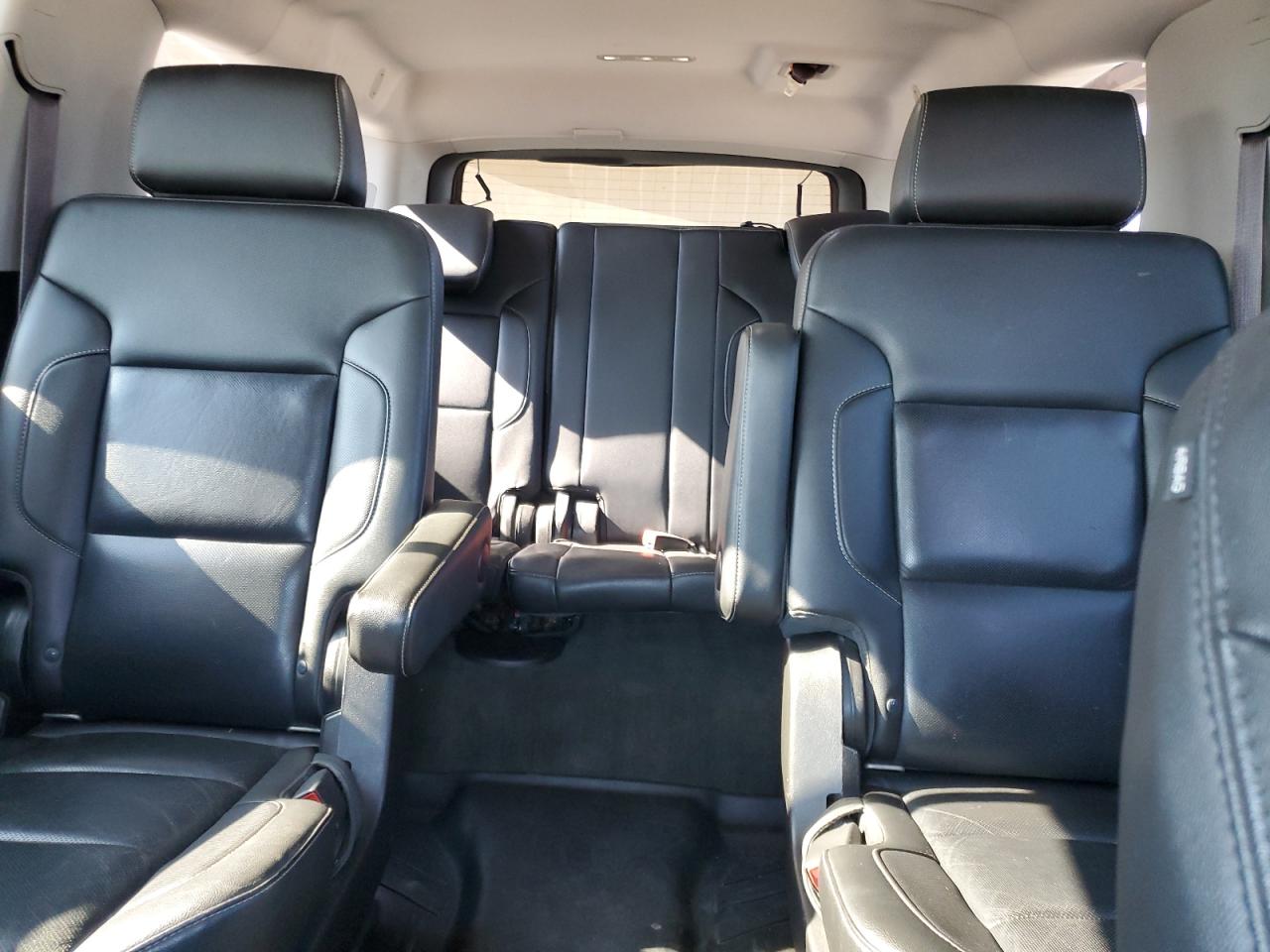 1gnskkkcxfr223003 1GNSKKKCXFR223003 2015 Chevrolet Suburban K1500 Ltz