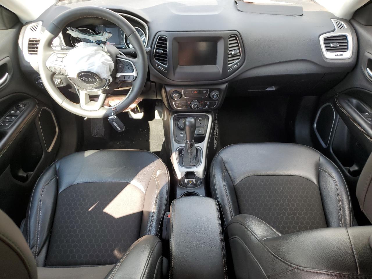 2021 Jeep Compass Latitude VIN: 3C4NJDBB3MT517648 Lot: 64903565