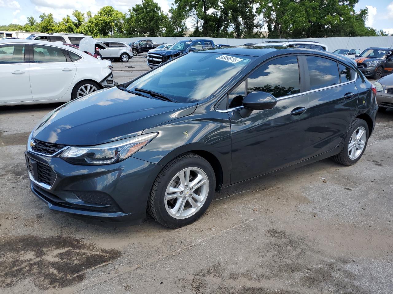 VIN: 3G1BE6SMXJS652091 2018 CHEVROLET CRUZE