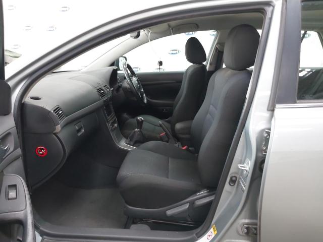 2008 TOYOTA AVENSIS TR