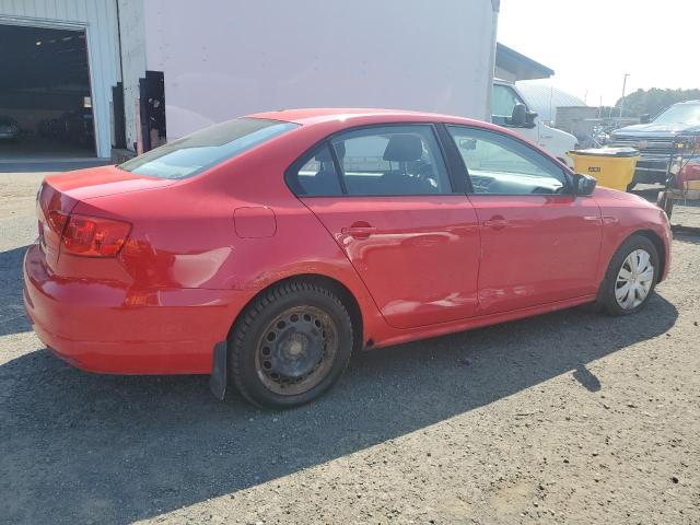 Sedans VOLKSWAGEN JETTA 2012 Czerwony