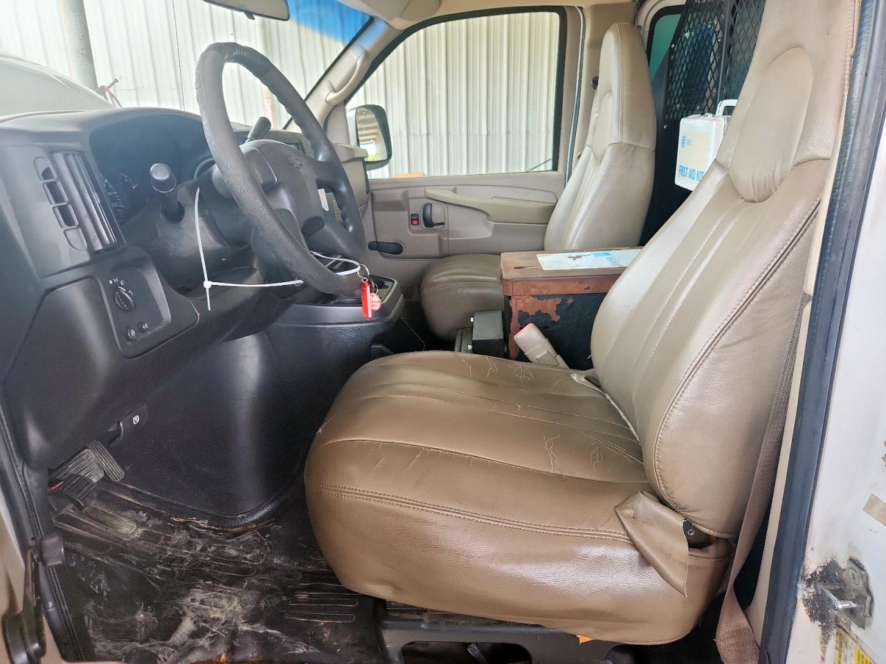 2006 Chevrolet Express G2500 VIN: 1GCGG25V061174163 Lot: 65414195