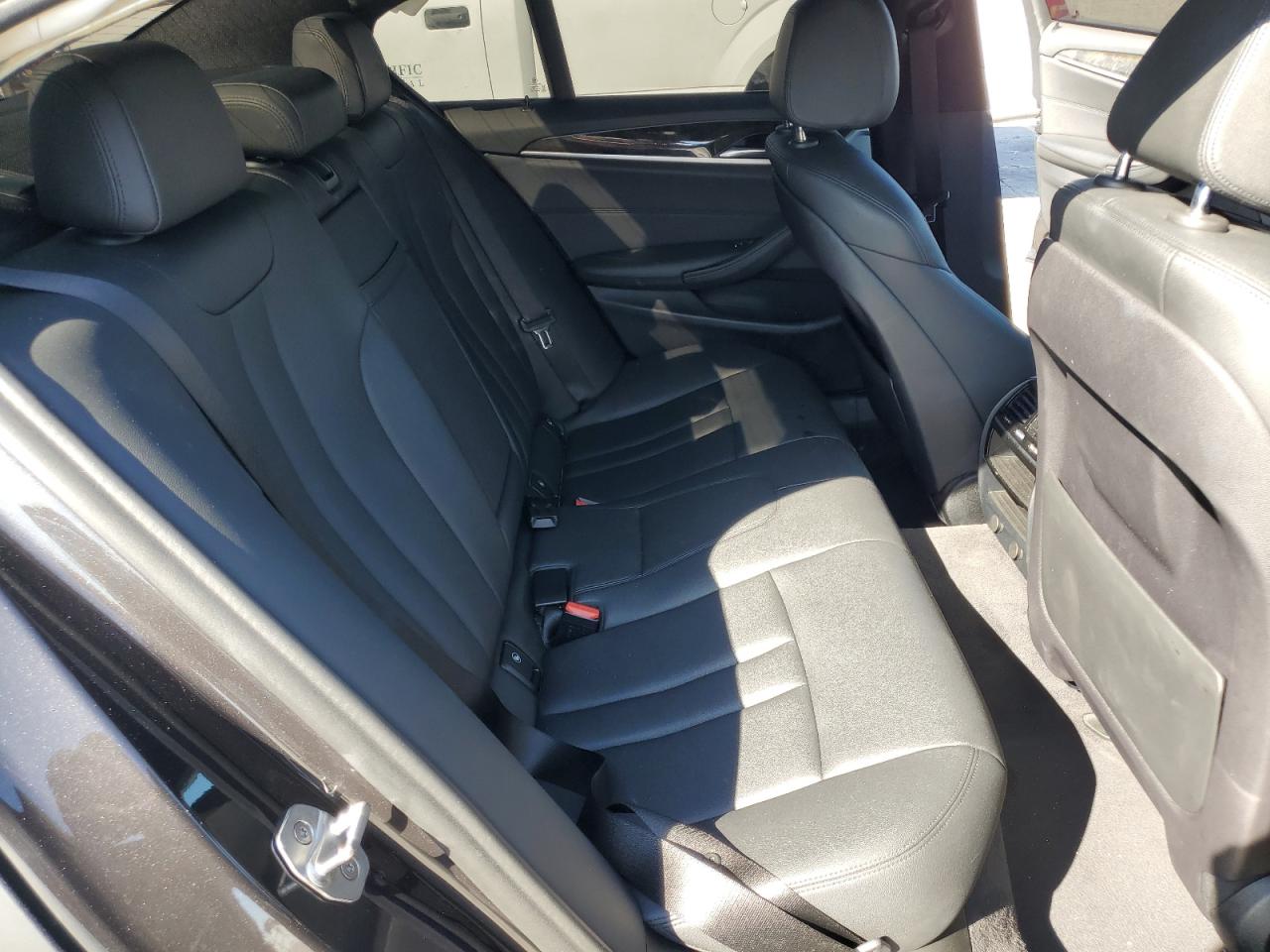 2019 BMW 530E VIN: WBAJA9C52KB392870 Lot: 66524445