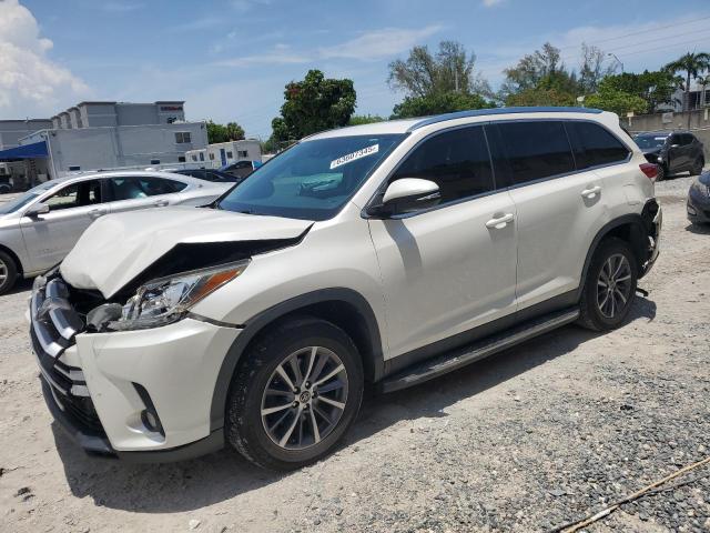  TOYOTA HIGHLANDER 2019 Белы
