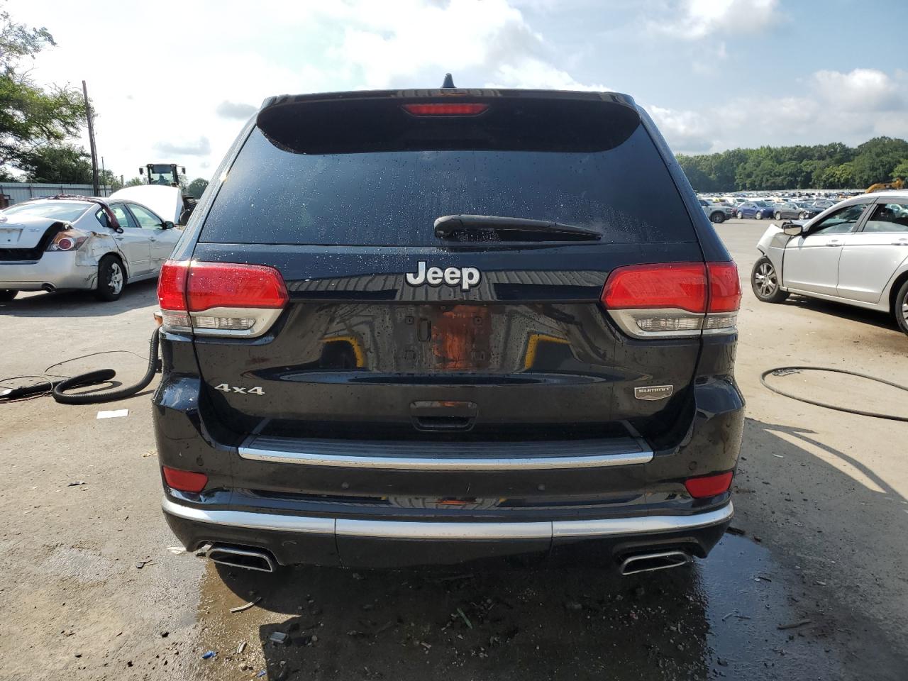 2018 Jeep Grand Cherokee Summit VIN: 1C4RJFJGXJC207479 Lot: 64930235
