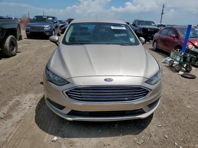Седаны FORD FUSION 2017 Бежевый