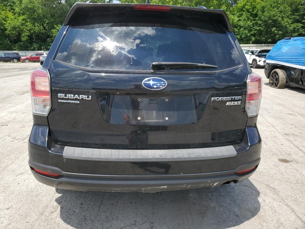 2017 Subaru Forester 2.5I Premium VIN: JF2SJAEC6HH409147 Lot: 63629925