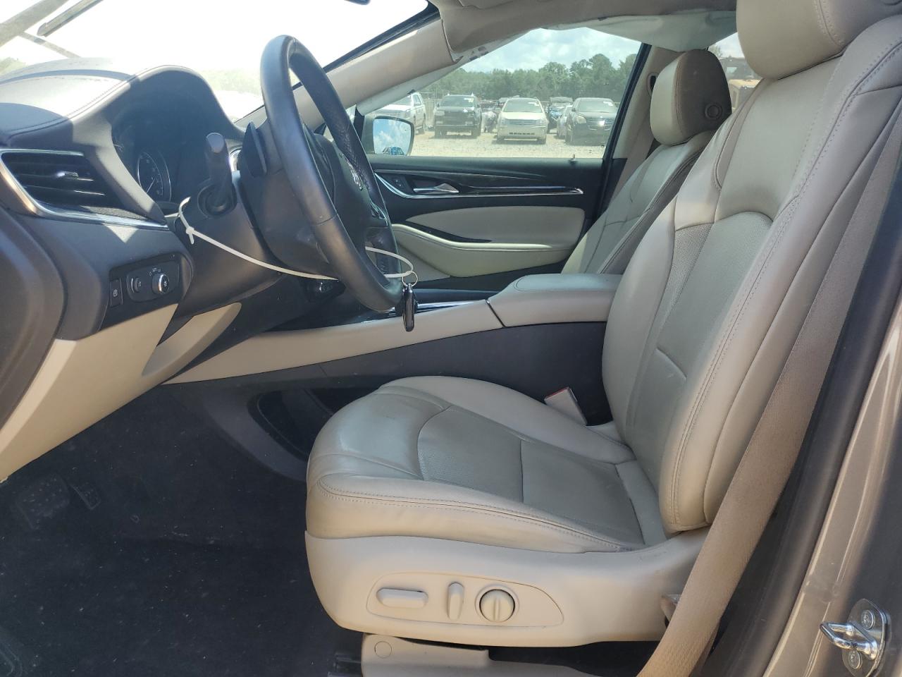 2018 Buick Enclave Essence VIN: 5GAERBKW5JJ140258 Lot: 65080635