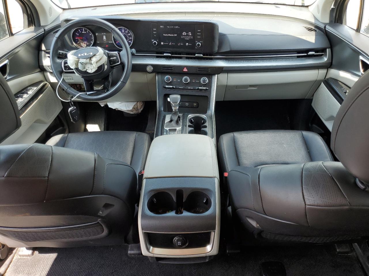 2023 Kia Carnival Lx VIN: KNDNB4H33P6260468 Lot: 63297565