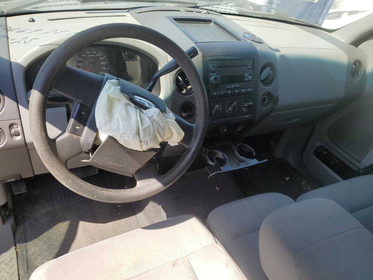 2005 Ford F150 VIN: 1FTRF12205NB12706 Lot: 64408085