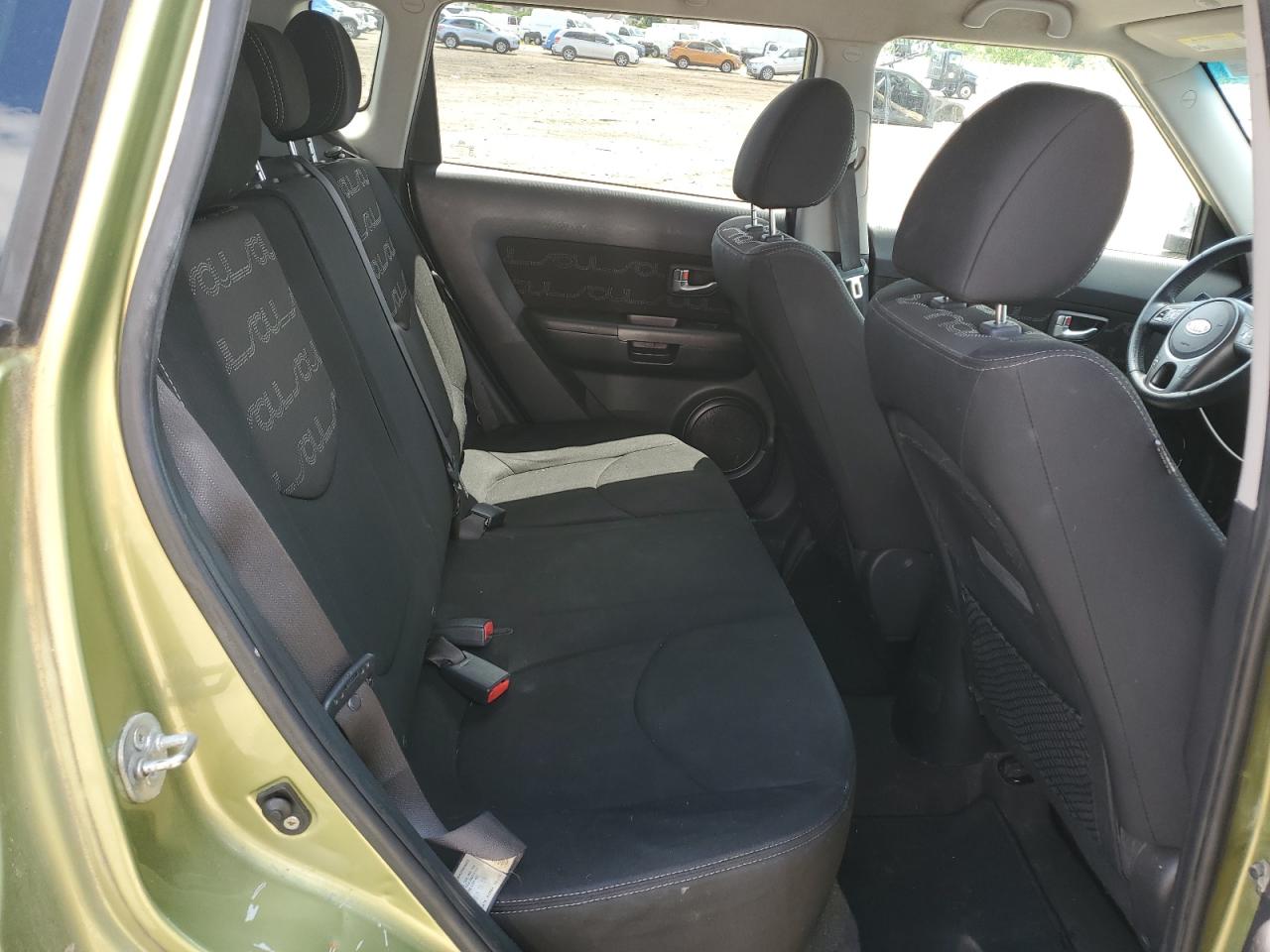 2012 Kia Soul + VIN: KNDJT2A64C7401752 Lot: 65522025
