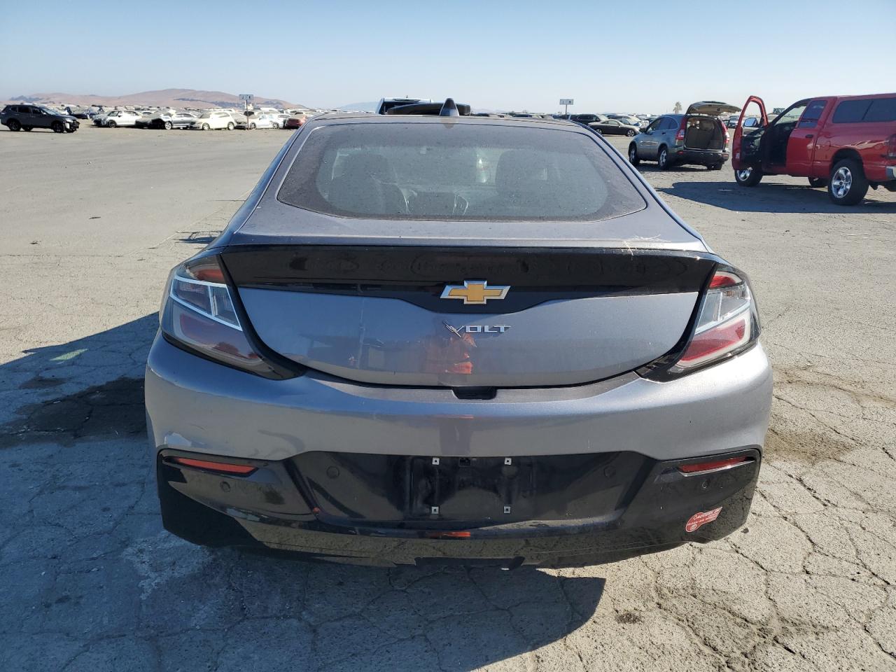 2018 Chevrolet Volt Premier VIN: 1G1RD6S5XJU134640 Lot: 64359455