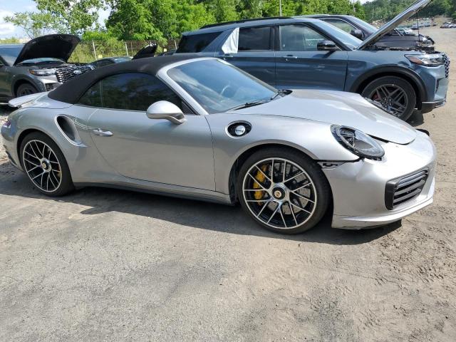  PORSCHE 911 2019 Srebrny
