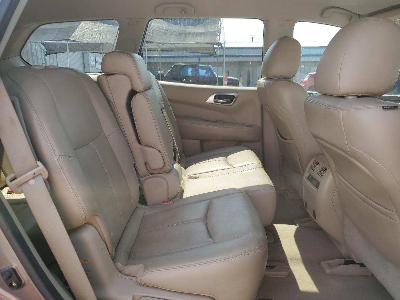 2014 Nissan Pathfinder S VIN: 5N1AR2MN5EC635115 Lot: 64609145
