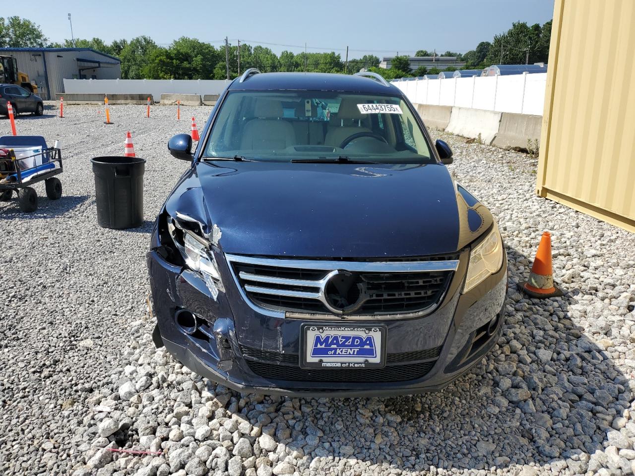 2011 Volkswagen Tiguan S VIN: WVGBV7AX7BW561273 Lot: 64443755