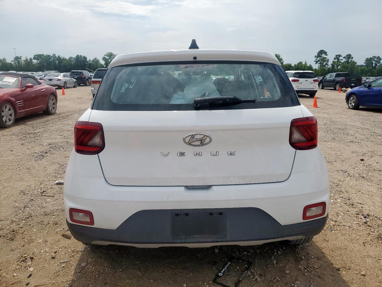 2021 Hyundai Venue Se VIN: KMHRB8A33MU093731 Lot: 66097485