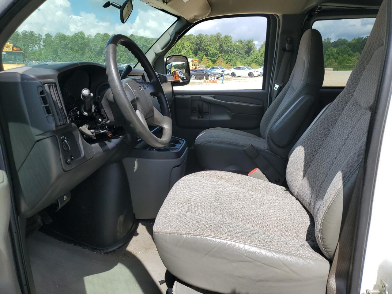 2006 GMC Savana G3500 VIN: 1GJHG39U261189784 Lot: 62681595