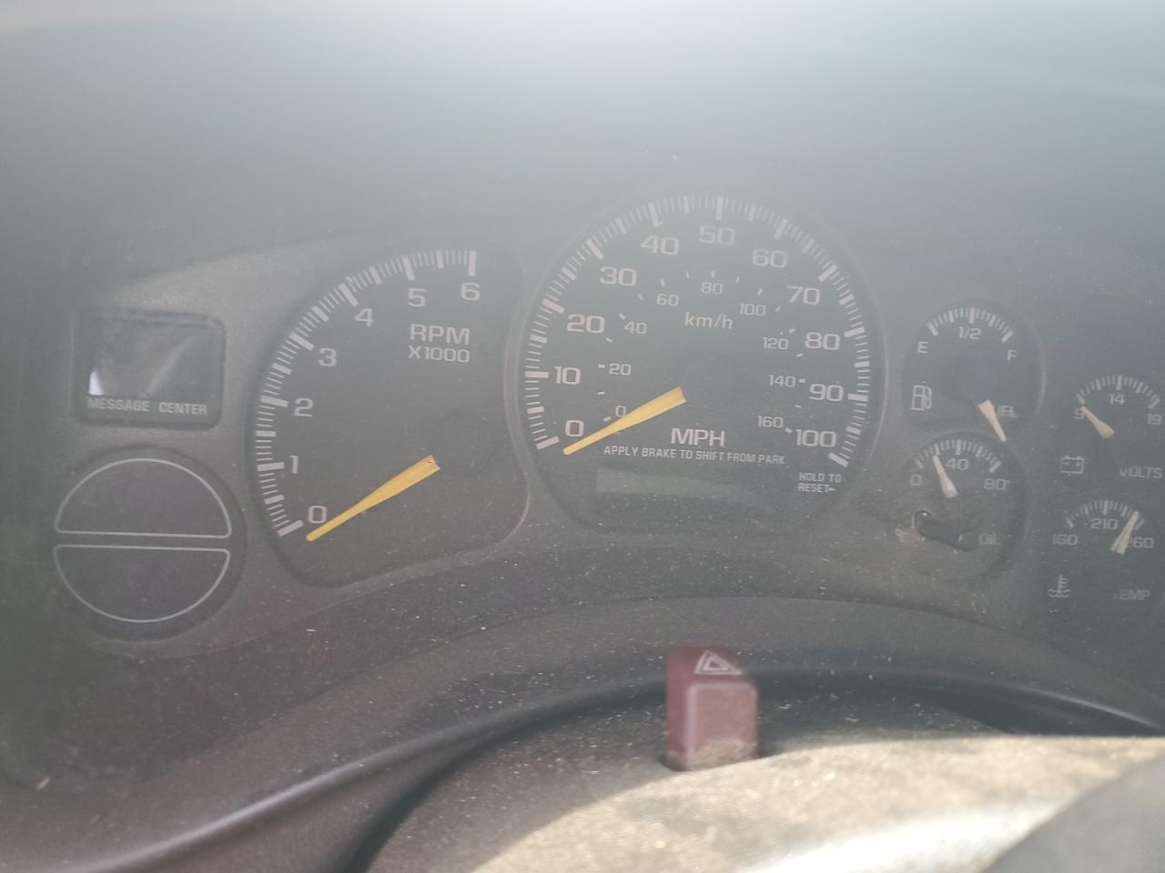 2000 Chevrolet Silverado C1500 VIN: 2GCEC19T7Y1349298 Lot: 63292105