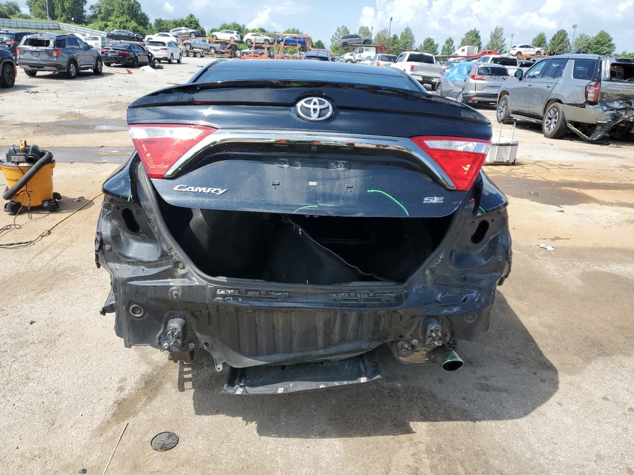 2017 Toyota Camry Le VIN: 4T1BF1FK8HU773935 Lot: 64819975