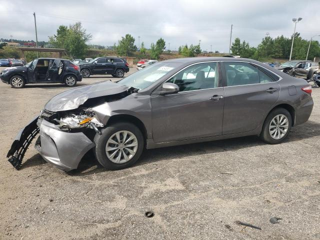  TOYOTA CAMRY 2016 Серый