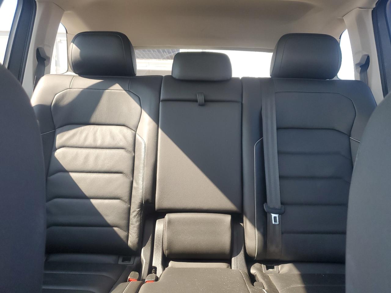 2019 Volkswagen Tiguan Sel Premium VIN: 3VV4B7AX2KM047743 Lot: 63411535