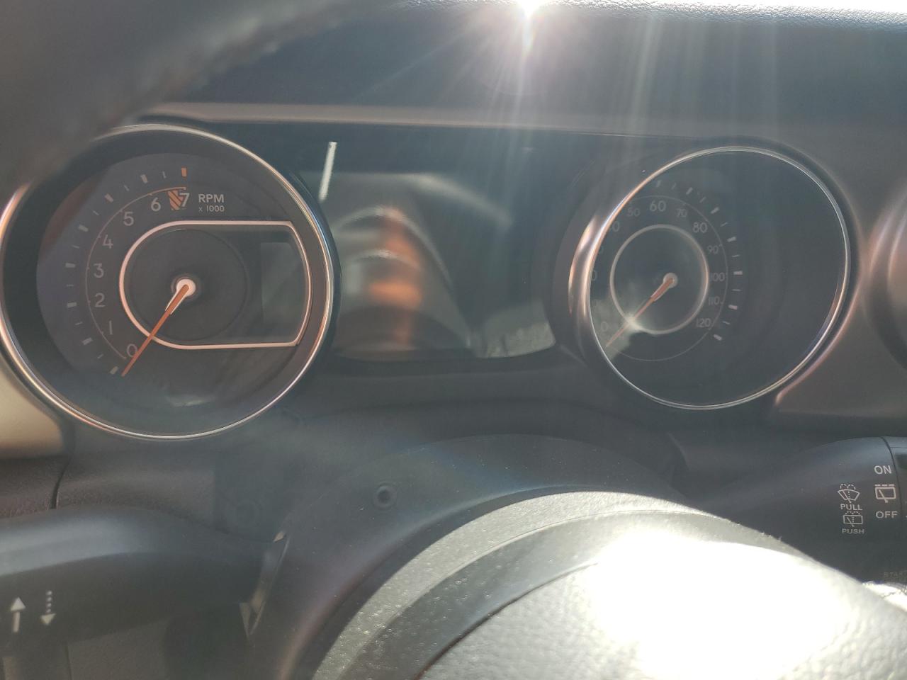 2021 Jeep Wrangler Unlimited Sport VIN: 1C4HJXDG7MW860528 Lot: 63694135