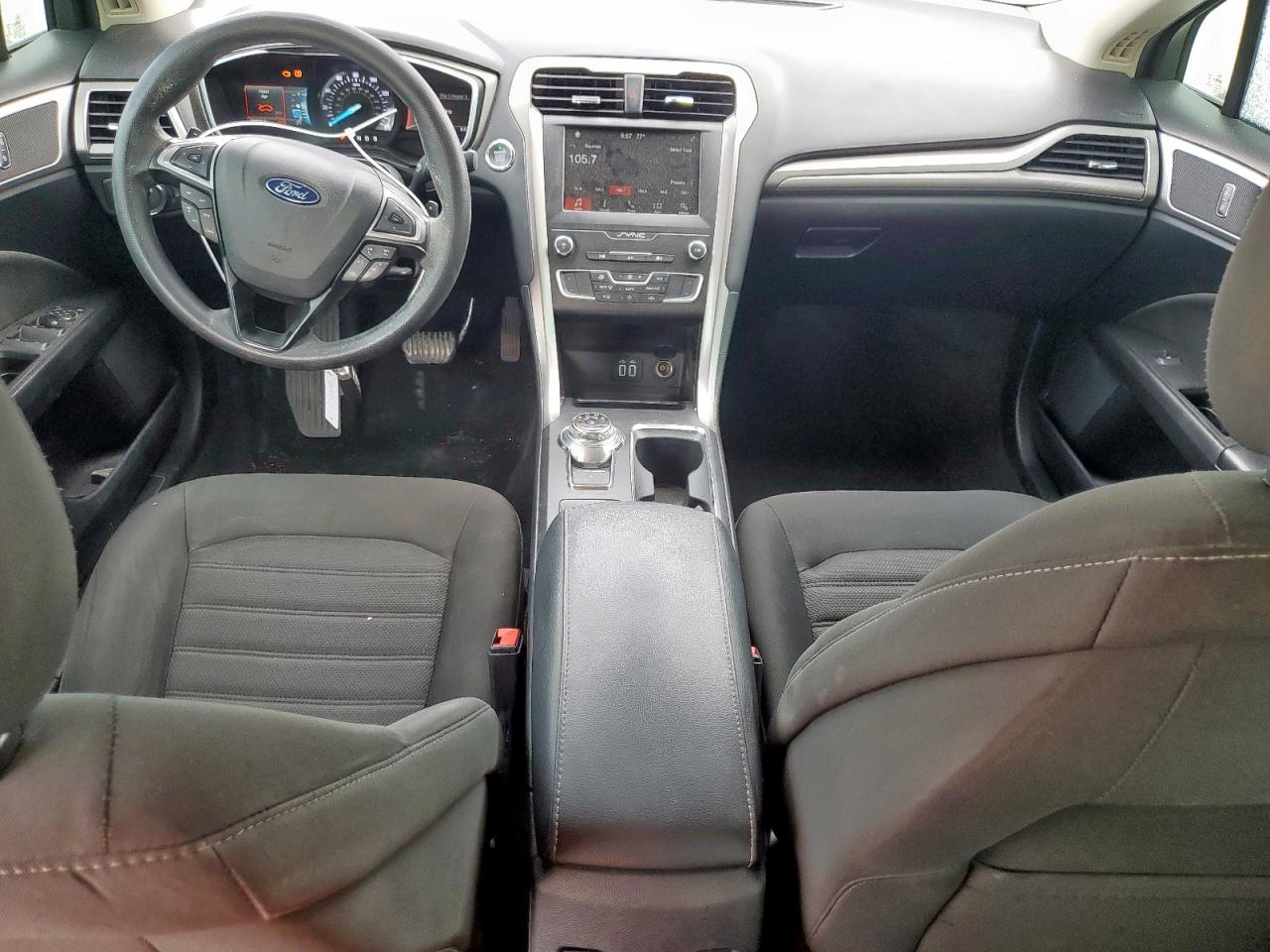 2019 Ford Fusion Se VIN: 3FA6P0HDXKR249895 Lot: 63281325